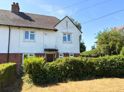 Southfields, Chieveley