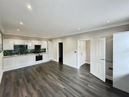 Walton Road, Wellesbourne, Warwick