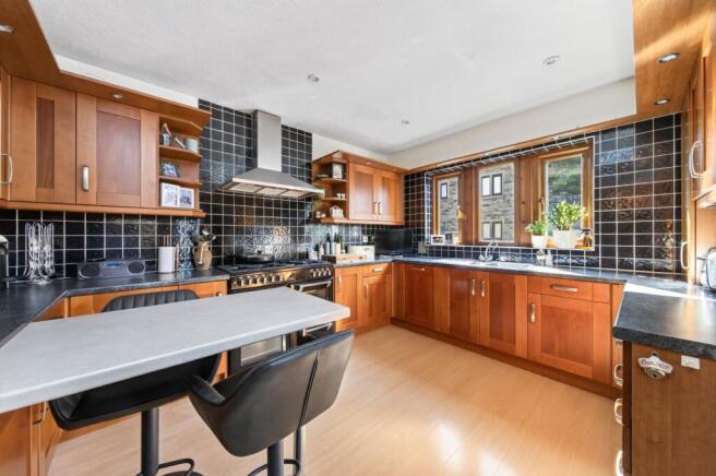 BREAKFAST KITCHEN