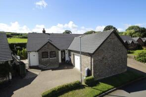 18, Meadow Side, Llanspyddid, Brecon LD3 8PJ