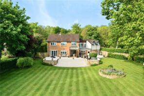 Tillsist, Harlestone Road, Northampton NN7 4EW