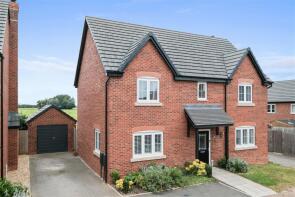 25, Coates Drive, Pershore WR10 2DH