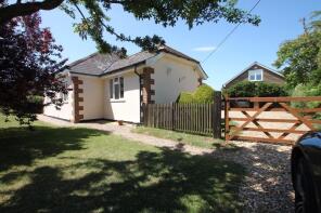 Oakdene, Nunton Drove, Salisbury SP5 4HZ