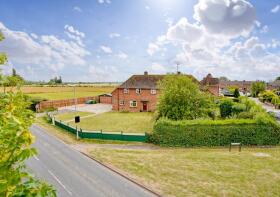 1, Pond Close, Huntingdon PE28 3DB