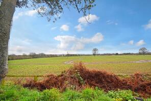 4, Sunnyhill Lane, Marlborough SN8 4JG