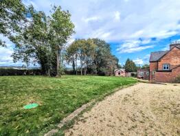 84 Primrose Cottage, Bangley Lane, Hints, Tamworth B78 3EA