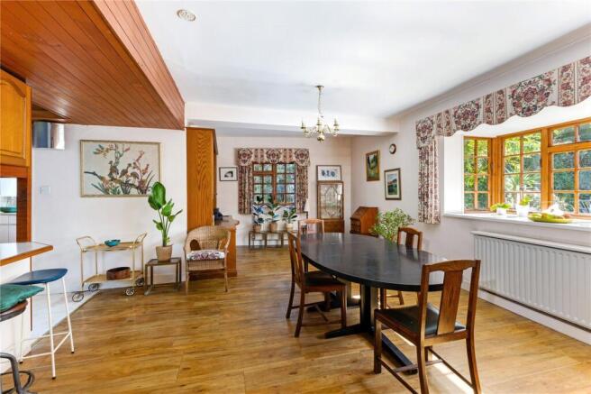 Kitchen/Dining