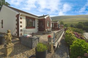 3, Fairview, Bridgend CF32 7NJ