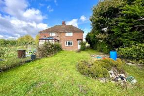 3 Court Lodge Farm Cottages, The Green, West Peckham, Maidstone ME18 5JN