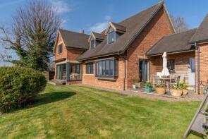 Little Orchard, Overton Lane, Gloucester GL2 7JJ