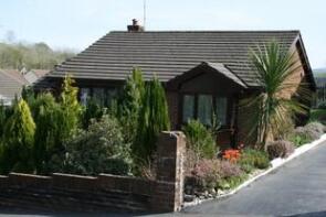 6, Bryndulais, Llanwrda SA19 8AG
