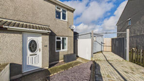 17, Curnows Road, Hayle TR27 4RZ