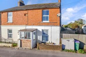 1, King George Villas, Robin Hood Lane, Lydd TN29 9JF