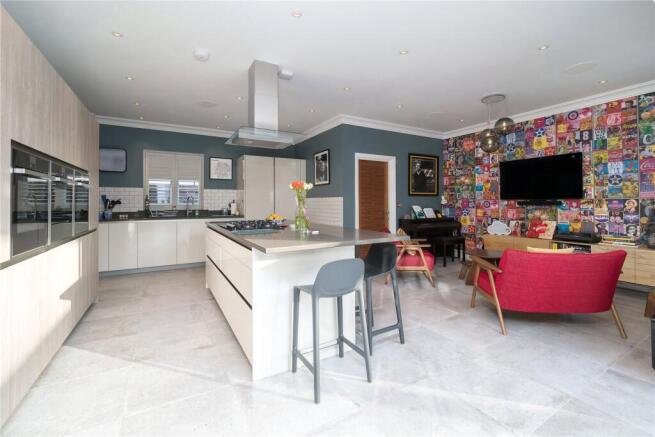 Breakfast Kitchen