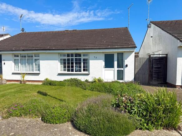52 Windward Close...