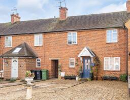 51, Oakdene Road, Betchworth RH3 7JU