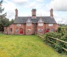 3, Bank Cottage, Stone House Lane, Tarporley CW6 9TN