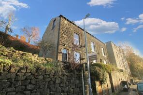 129, Hollins Road, Todmorden OL14 6QF
