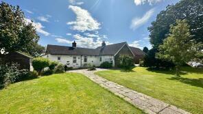 Stonedene, Pett Road, Hastings TN35 4HE
