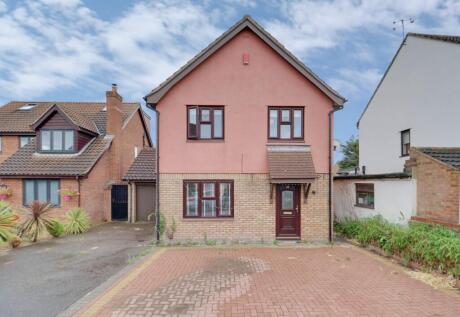 Findon Gardens, Rainham, RM13