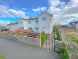 18, Bro Dewi, Llandysul SA44 5TL