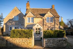 22 Gable Cottage, High Street, Cirencester GL7 5JT