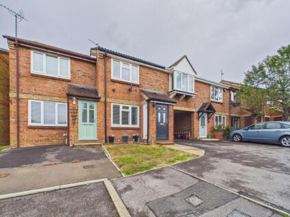 Robin Close, Southwater, Horsham, West Sussex RH13 9TE