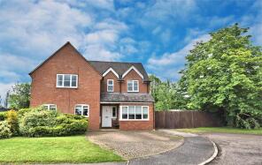 2a, Burnham Road, Westcott HP18 0PL
