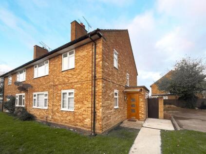 Cunningham Road, Cheshunt, EN8