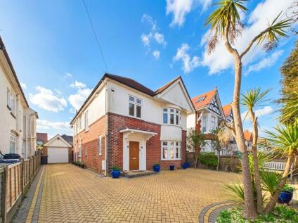 Grand Avenue, Southbourne, Bournemouth, Dorset, BH6