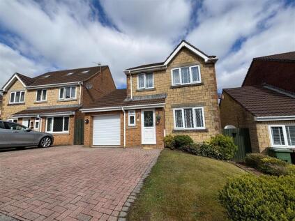 Clos Yr Arad., Caerphilly