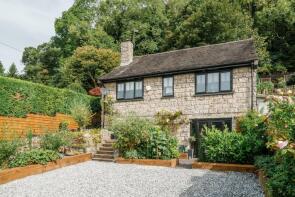 Sams Bungalow, Main Street, Matlock DE4 4DE