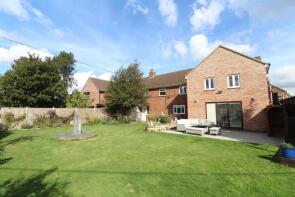 7, Cranfield Road, Newport Pagnell MK16 9JU