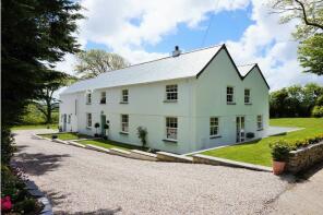 Caroe Farm, Otterham, Camelford PL32 9SZ