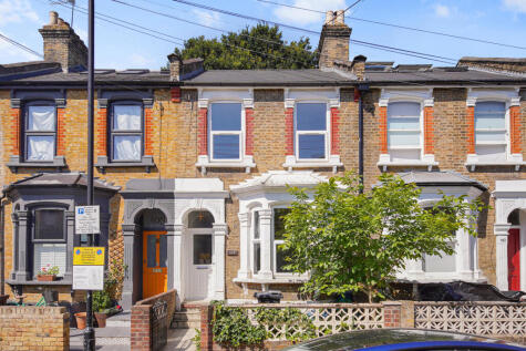 Roding Road, London