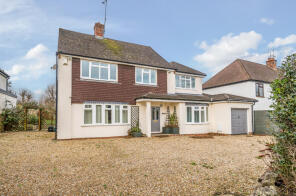 9 Pippins, Tongham Road, Runfold, Farnham GU10 1PH