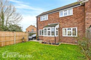 2, Lulworth Road, Reading RG2 8LX
