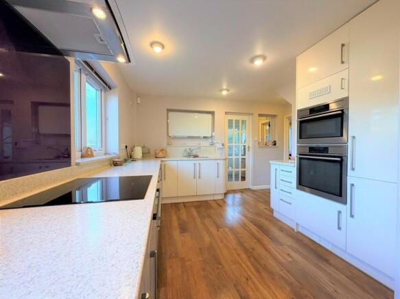 KITCHEN2