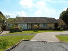 8, Four Acre Close, Swindon SN6 6PJ