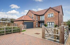 21, Kendall Lane, Trowbridge BA14 6GY