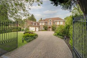 12 Stradbroke House, Valley Way, Gerrards Cross SL9 7PN