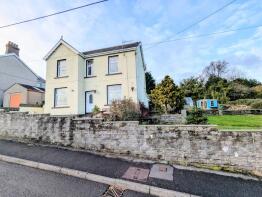 18, Heol Nazareth, Pontyates, Llanelli SA15 5TB