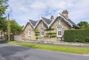 South Lodge, Ings Lane, Brough HU15 2DW