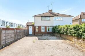 70, Molesey Road, Hersham, Walton-on-thames KT12 4RG