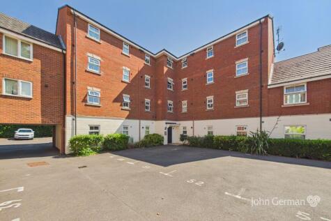 Walnut Gardens, East Leake