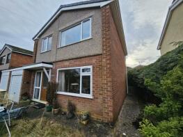 Highfield, Llys Enfys, Gwernymynydd CH7 5NB