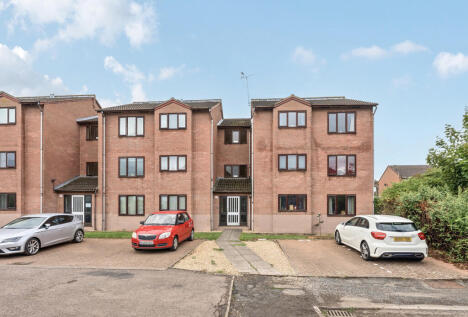 Coventry Close, Tewkesbury, Gloucestershire, GL20