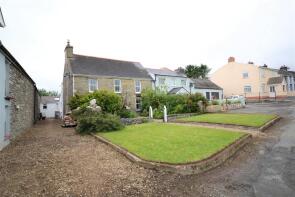 Gwalia House, Loop Road At Maenclochog, Clynderwen SA66 7LE