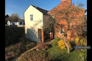 Pear Tree Cottage, Main Street, Buckingham MK18 5JF