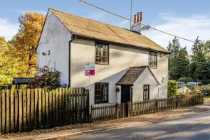 Corner House, Brighton Road, Horsham RH13 8HB